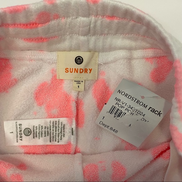 Sundry Tie Dye Dolphin Shorts In Tie Dye Pop Peach NWT - Picture 5 of 8